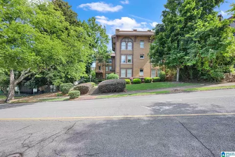 2242 Arlington Ave S #3, Birmingham, AL 35205