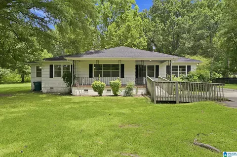 710 Sunny Lane Dr NE, Center Point, AL 35215