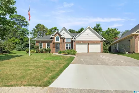 2290 Summer Ridge Dr, Hoover, AL 35226