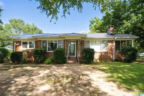 1588 White Dr, Bessemer, AL 35023