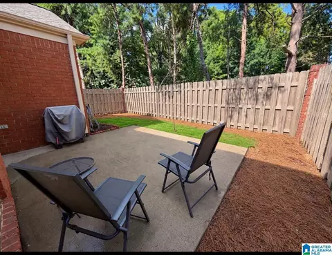 825 Rockford Ln, Birmingham, AL 35209