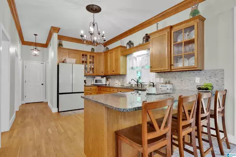 Kitchen - 40 Forest Ln, Warrior, AL 35180 photo 3 of 3