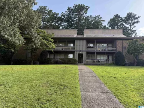 3101 Lorna Rd #424, Hoover, AL 35216