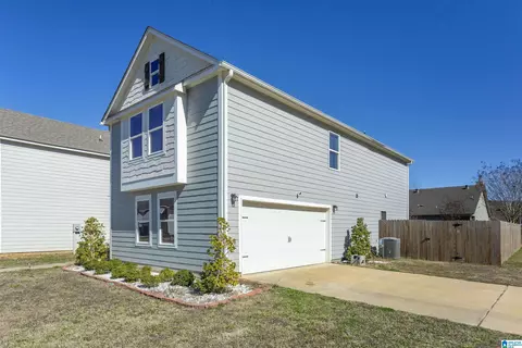 1005 Hawthorn Ln, Odenville, AL 35120