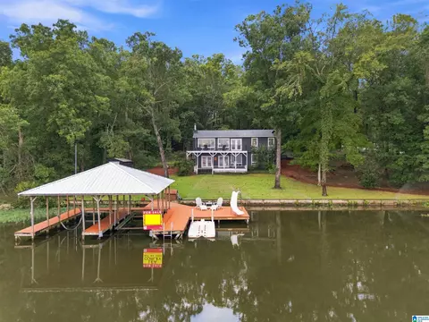 120 Puddleduck Ln, Sylacauga, AL 35151