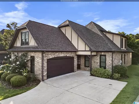 2085 Arbor Hill Pkwy, Hoover, AL 35244