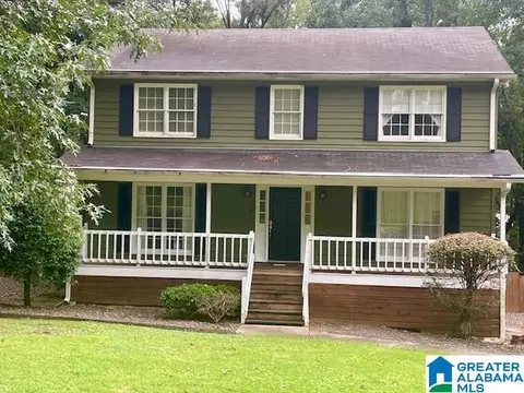 597 Russet Bend Dr, Hoover, AL 35244