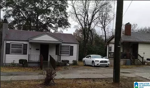 300 N 80th St N, Birmingham, AL 35206