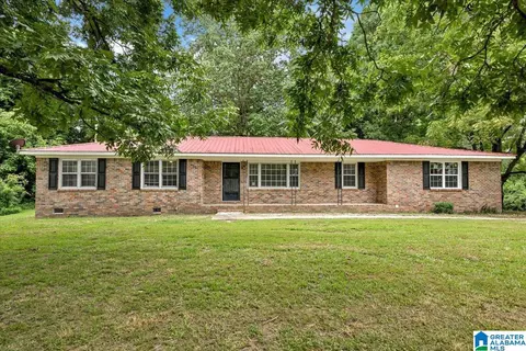 601 Milligan Rd, Falkville, AL 35622