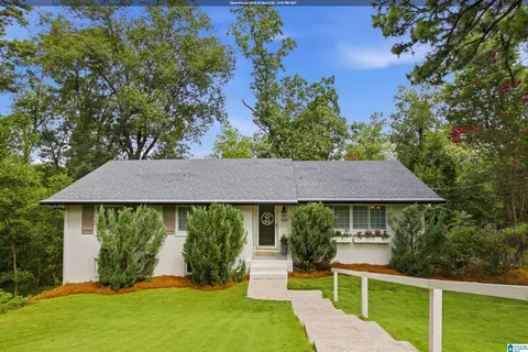 1514 Ridge Rd, Homewood, AL 35209