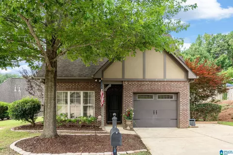 300 Kingston Cir, Birmingham, AL 35211