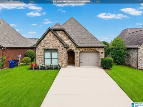1205 Overlook Dr, Trussville, AL 35173