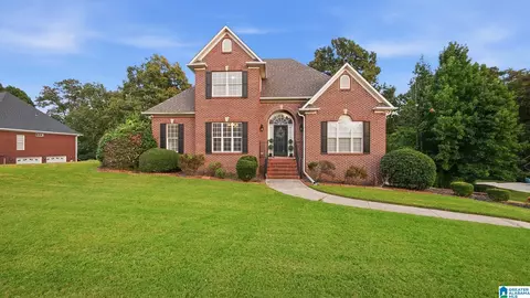 2748 Oakleaf Cir, Helena, AL 35022