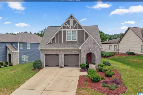 4846 Mountain Gap Dr, Bessemer, AL 35022