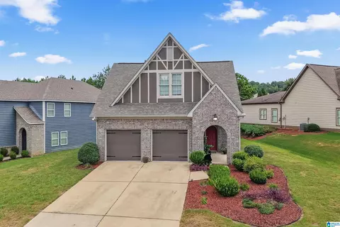 4846 Mountain Gap Dr, Bessemer, AL 35022