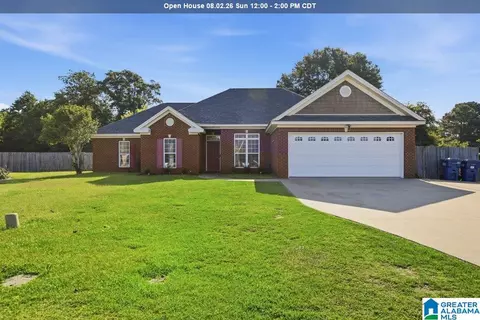 51 Truxton Ct, Wetumpka, AL 36093