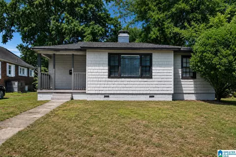 560 19th St SW, Birmingham, AL 35211