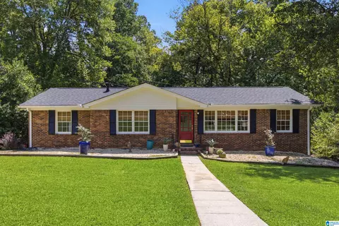 2625 Southview Pl, Vestavia Hills, AL 35216