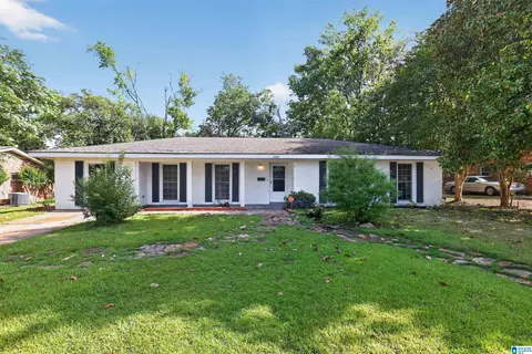 3031 N Colonial Dr, Montgomery, AL 36111