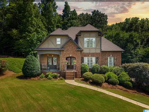 569 Woodruff Pkwy, Leeds, AL 35094