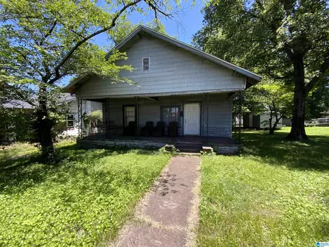 1009 Overton Ave, Tarrant, AL 35217