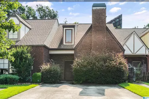 4248 Ashwood Cv, Birmingham, AL 35216