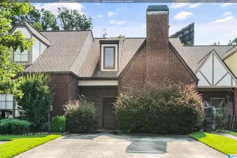 4248 Ashwood Cv, Birmingham, AL 35216