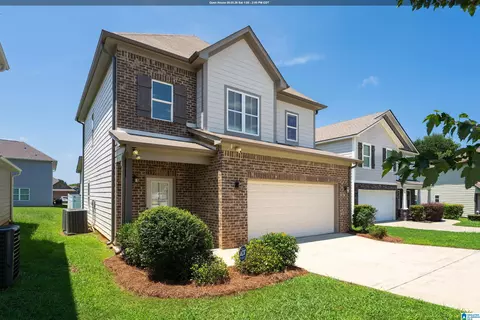 576 Union Station Pl, Calera, AL 35040
