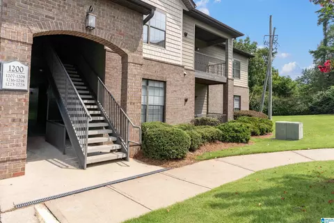 1227 Riverhaven Pl #1227, Hoover, AL 35244