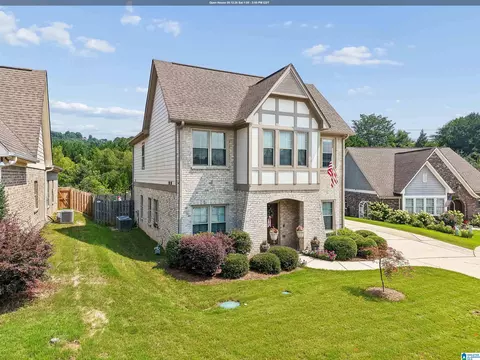 6650 Woodmere Xing, Leeds, AL 35094