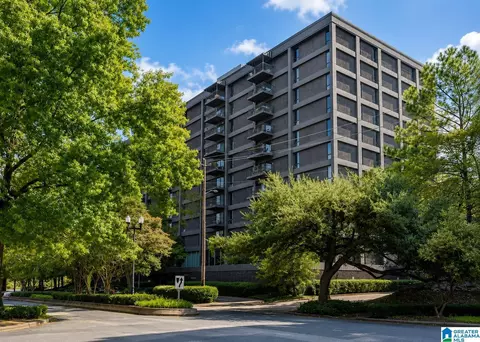 2717 Highland Ave S #801, Birmingham, AL 35205