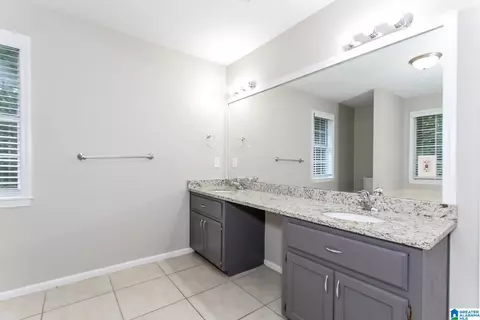 Bath - 103 Comanche Cir, Alabaster, AL 35007 photo 1 of 4
