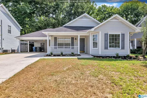 1919 Gallant Fox Dr, Helena, AL 35080