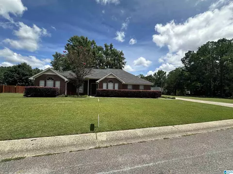 173 Meadow Wood Ln, Centreville, AL 35042