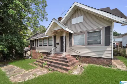 825 Valley Road Pl, Birmingham, AL 35208