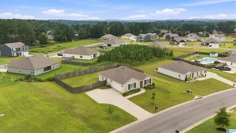 421 Stage Coach Blvd, Kimberly, AL 35091