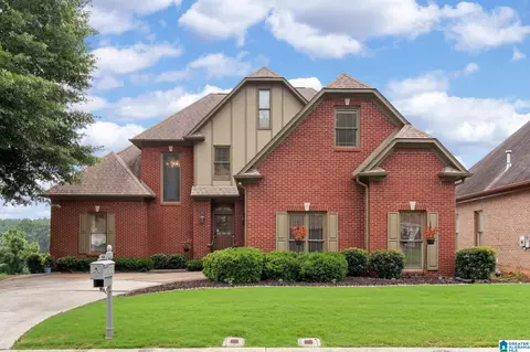 5860 Waterstone Pt, Hoover, AL 35244