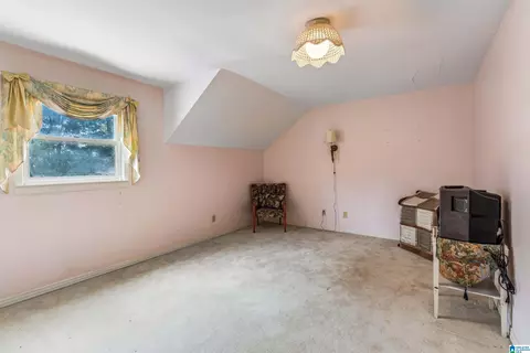 Bedroom - 210 17th St E, Jasper, AL 35501 photo 2 of 5