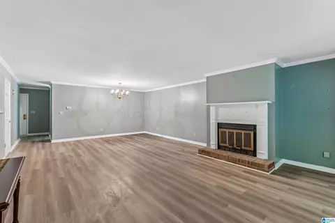 Living - 210 17th St E, Jasper, AL 35501 photo 5 of 8