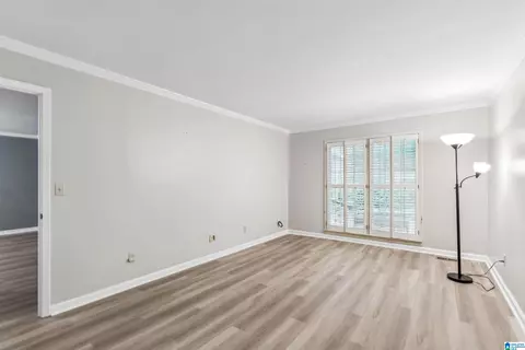 Living - 210 17th St E, Jasper, AL 35501 photo 8 of 8