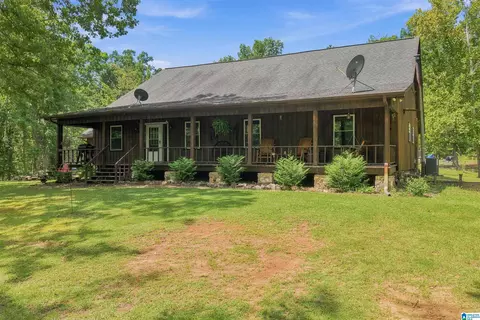162 Crestview Ln, Centreville, AL 35042
