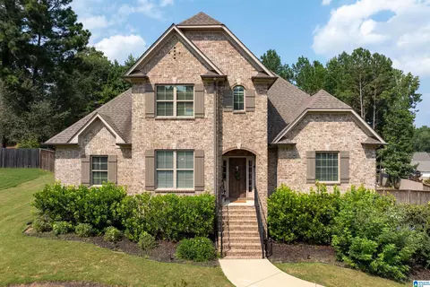 112 Willow Branch Ln, Chelsea, AL 35043