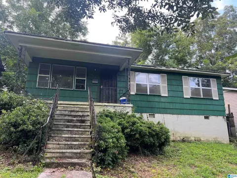 1913 Day Ave, Tarrant, AL 35217