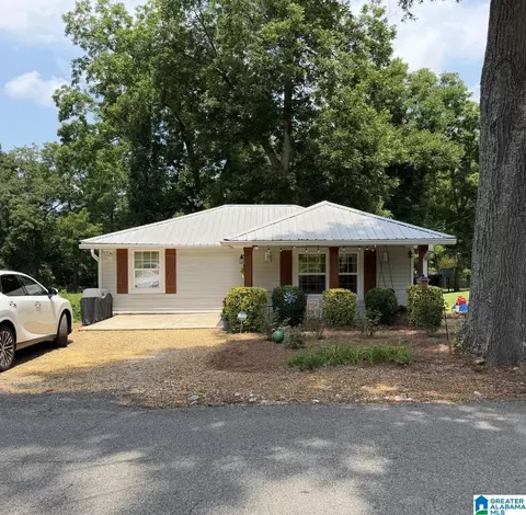 512 Ladiga St SE, Jacksonville, AL 36265