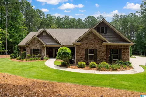 155 Twelve Oaks Cir, Chelsea, AL 35043