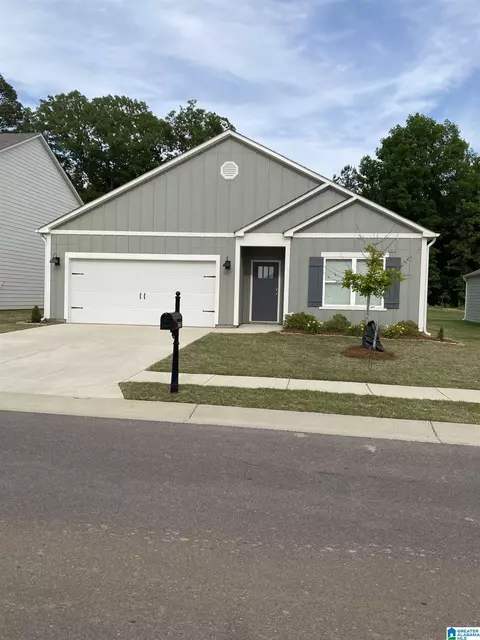 5610 Post Oak Trl, Bessemer, AL 35022
