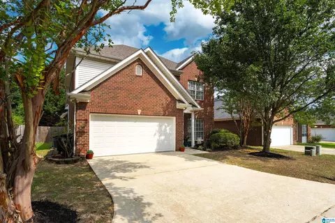 1138 Castlemaine Dr, Birmingham, AL 35226
