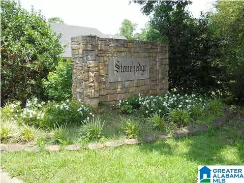 5027 Tammy Ln #9, Hueytown, AL 35023