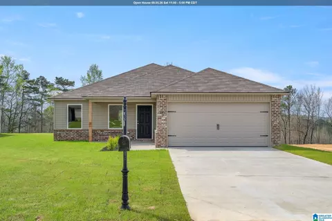 820 Ashford Dr, Calera, AL 35040