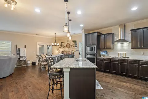 1245 Hunters Gate Dr, Birmingham, AL 35242